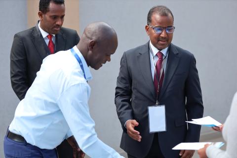 Guests registering for the CHM dialogue forum